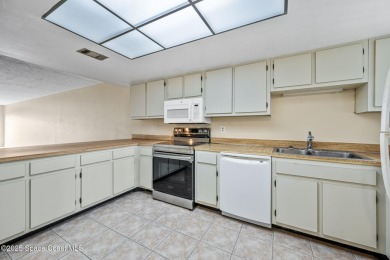 Spacious Suntree Condo- A Golfer's Dream Near the Beach! Nestled on Suntree Country Club in Florida - for sale on GolfHomes.com, golf home, golf lot