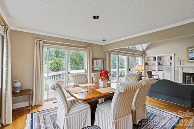 PRIME LOCATION! Stunning villa with level driveway/entry on Kenmure Country Club in North Carolina - for sale on GolfHomes.com, golf home, golf lot