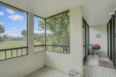 This beautiful 2-bedroom, 2-bathroom condo offers a spacious 1 on Fountains Golf and Country Club in Florida - for sale on GolfHomes.com, golf home, golf lot