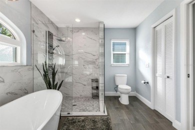 Welcome to this beautifully updated and fully turnkey 3-bedroom on Pinemoor West Golf Club in Florida - for sale on GolfHomes.com, golf home, golf lot