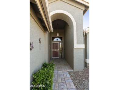 Lovely 1BR plus den w/Murphy bed Sedona model on the walking on Oakwood Golf Club  in Arizona - for sale on GolfHomes.com, golf home, golf lot