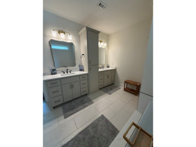 Gorgeous like-new home, built in 2024, offering 4 bedrooms, 3 on Headland Country Club in Alabama - for sale on GolfHomes.com, golf home, golf lot