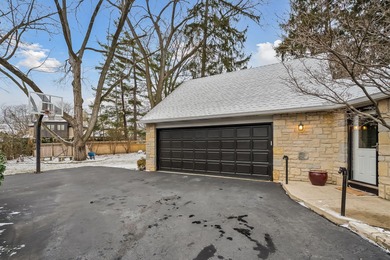 Rare South of Lane Opportunity in Upper Arlington! Situated on on Scioto Country Club in Ohio - for sale on GolfHomes.com, golf home, golf lot