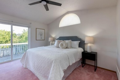 Bring your vision to this 4-bed, 3-bath rancher with a full on Meadow Wood Golf Course in Washington - for sale on GolfHomes.com, golf home, golf lot