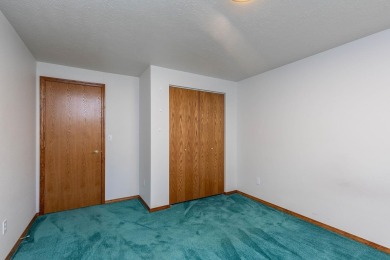 Bring your vision to this 4-bed, 3-bath rancher with a full on Meadow Wood Golf Course in Washington - for sale on GolfHomes.com, golf home, golf lot