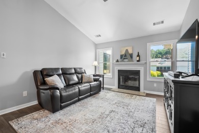 Lovely Lakes of Woodbridge condo. Two bedroom, two full bath in on The Moors Golf Club in Michigan - for sale on GolfHomes.com, golf home, golf lot