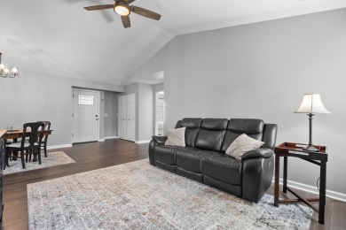Lovely Lakes of Woodbridge condo. Two bedroom, two full bath in on The Moors Golf Club in Michigan - for sale on GolfHomes.com, golf home, golf lot