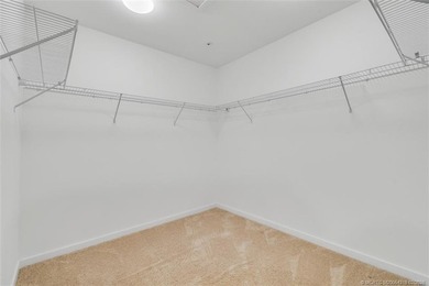 Beautifully maintained END-UNIT townhouse in a GATED community on Heritage Ridge Golf Club in Florida - for sale on GolfHomes.com, golf home, golf lot