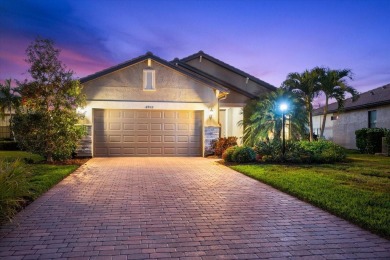 LOCATION, LOCATION, LOCATION! The saying holds true when it on Ritz-Carlton Members Golf Club in Florida - for sale on GolfHomes.com, golf home, golf lot