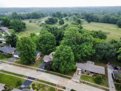 Welcome to this stunning 4-bedroom, 2-bath ranch in the on Four Seasons Country Club in Missouri - for sale on GolfHomes.com, golf home, golf lot