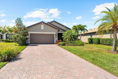 LOCATION, LOCATION, LOCATION! The saying holds true when it on Ritz-Carlton Members Golf Club in Florida - for sale on GolfHomes.com, golf home, golf lot
