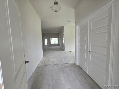 SELLER PROMO ON THIS POPULAR 1820 PLAN ON A CUL DE SAC IN A on Twisted Oaks Golf Club in Florida - for sale on GolfHomes.com, golf home, golf lot