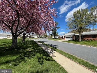 Beautiful duplex condo (Marlboro model) located in Leisure World on Leisure World Golf Club in Maryland - for sale on GolfHomes.com, golf home, golf lot