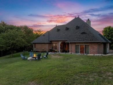 Luxurious Estate in Prestigious Golf Community, Buffalo on Buffalo Ridge Springs Golf Club in Missouri - for sale on GolfHomes.com, golf home, golf lot