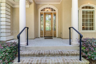 This 4 bedrooms; 4.5 bath Hilton Head Plantation home with golf on Bear Creek Golf Course and Club in South Carolina - for sale on GolfHomes.com, golf home, golf lot
