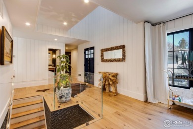 The best location on Briar Ridge Ct! This townhouse that lives on Boulder Golf and Country Club in Colorado - for sale on GolfHomes.com, golf home, golf lot