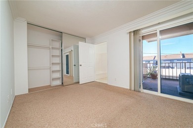 BACK ON THE MARKET! VACANT AND FRESHLY PAINTED.
Spacious and on Recreation Park Golf Course 18 in California - for sale on GolfHomes.com, golf home, golf lot