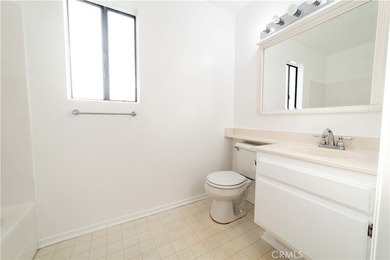 BACK ON THE MARKET! VACANT AND FRESHLY PAINTED.
Spacious and on Recreation Park Golf Course 18 in California - for sale on GolfHomes.com, golf home, golf lot