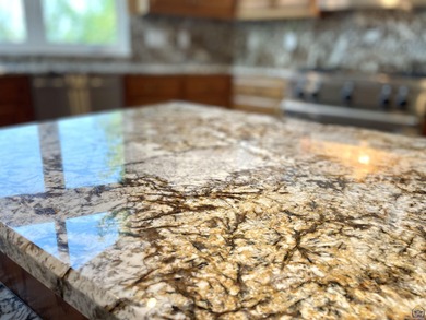 Lake living usually encourages boat, jet ski, golf cart, SXS on Lake Perry Country Club in Kansas - for sale on GolfHomes.com, golf home, golf lot