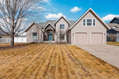 Beautiful 3BD/2BA home in the sought-after Buffalo Stage on Buffalo Hill Golf Club in Montana - for sale on GolfHomes.com, golf home, golf lot