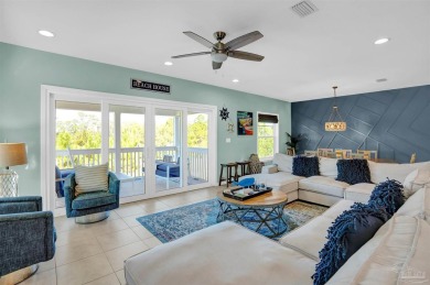 Stunning townhome in Lost Key Golf & Beach Club with 4bed/4bath on Lost Key Golf Club in Florida - for sale on GolfHomes.com, golf home, golf lot