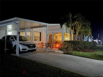 Choose how you want to start your day? golf, tennis, working out on Savanna Golf Club in Florida - for sale on GolfHomes.com, golf home, golf lot