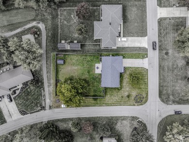 This inviting ranch-style home offers a great layout with a on Muncie Elks Country Club in Indiana - for sale on GolfHomes.com, golf home, golf lot