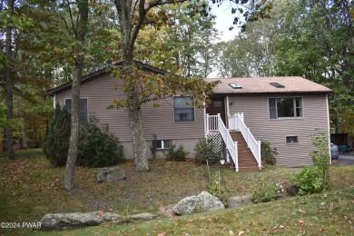 There's so much room in this 5 bedroom, 3 bath home that backs on Lords Valley Country Club, Inc in Pennsylvania - for sale on GolfHomes.com, golf home, golf lot