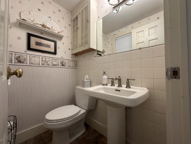 Come fall in love with this absolutely bright and cheery home! on Hyannis Golf Club in Massachusetts - for sale on GolfHomes.com, golf home, golf lot