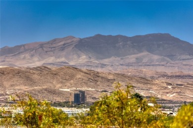 Experience easy living in this charming, move-in ready home on Revere Golf Club in Nevada - for sale on GolfHomes.com, golf home, golf lot