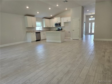 THE WILLOW - Located in * The Premier Gated, Lakeside Community on Inverness Golf and Country Club in Florida - for sale on GolfHomes.com, golf home, golf lot