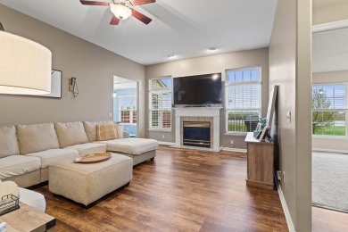 Welcome home to this adorable and well-maintained 2-bedroom on Ironhorse Golf Course in Illinois - for sale on GolfHomes.com, golf home, golf lot