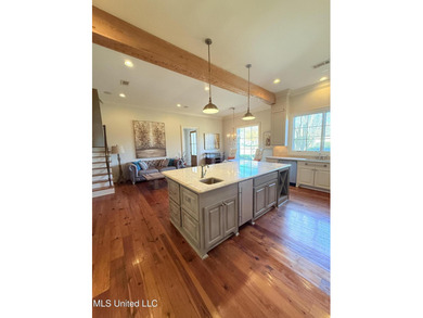 Excellent, well cared for home located on a corner lot in on Reunion Golf Club in Mississippi - for sale on GolfHomes.com, golf home, golf lot