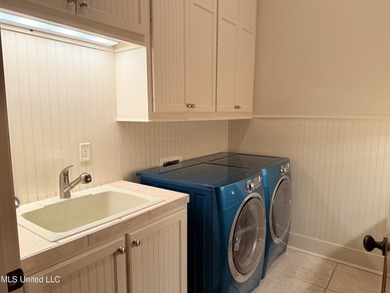 Excellent, well cared for home located on a corner lot in on Reunion Golf Club in Mississippi - for sale on GolfHomes.com, golf home, golf lot