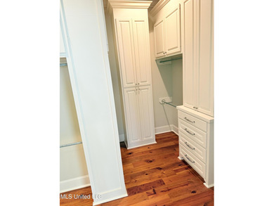 Excellent, well cared for home located on a corner lot in on Reunion Golf Club in Mississippi - for sale on GolfHomes.com, golf home, golf lot