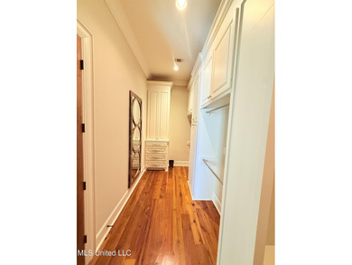 Excellent, well cared for home located on a corner lot in on Reunion Golf Club in Mississippi - for sale on GolfHomes.com, golf home, golf lot