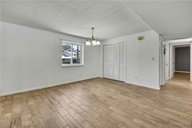 This charming pet-friendly 2-bedroom, 2-bathroom condo is a on Sugarmill Woods Golf and Country Club in Florida - for sale on GolfHomes.com, golf home, golf lot