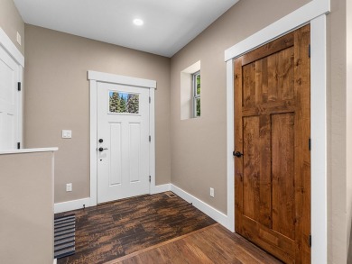 Like New! Meticulously maintained, highly efficient, high on McCall Municipal Golf Course in Idaho - for sale on GolfHomes.com, golf home, golf lot
