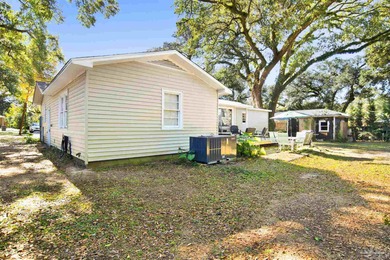 Beautifully Renovated Home on a Large Double Lot in a Prime Golf on Osceola Municipal Golf Course in Florida - for sale on GolfHomes.com, golf home, golf lot