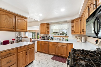 55+ GOLF COURSE LIVING . BACKING TO GREENBELT . MAJOR UPDATES on Panorama Village Golf Course in California - for sale on GolfHomes.com, golf home, golf lot