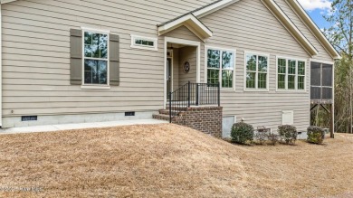 PRISTINE PINEHURST TOWNHOME close to golf, PCC, and the Village on Pinehurst Resort and Country Club in North Carolina - for sale on GolfHomes.com, golf home, golf lot