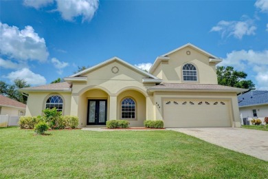 ENJOY the beauty and comfortable flow of this well planned on Pinemoor West Golf Club in Florida - for sale on GolfHomes.com, golf home, golf lot