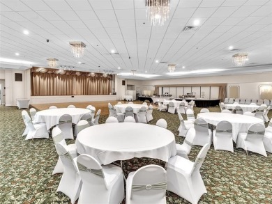 Absolutely beautifully remodeled 2 bedroom/2 bath condo located on Pine Island Ridge Country Club in Florida - for sale on GolfHomes.com, golf home, golf lot