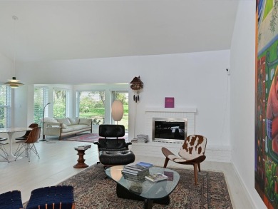 Under contract-accepting backup offers. Look no further for the on IMG Academies Golf and Country Club in Florida - for sale on GolfHomes.com, golf home, golf lot