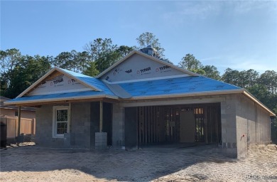 SELLER PROMO ON THIS POPULAR 1512 PLAN FEATURING 3BEDROOMS on Citrus Springs Country Club in Florida - for sale on GolfHomes.com, golf home, golf lot