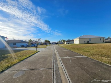Welcome to 4294 Oak Terrace Circle, the perfect canvas for your on Riverwood Golf Club in Florida - for sale on GolfHomes.com, golf home, golf lot