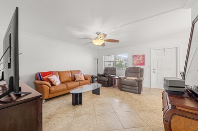 Welcome to this well-maintained 55+ unit In Kings Point Gated on Kings Point Golf -Flanders Way in Florida - for sale on GolfHomes.com, golf home, golf lot