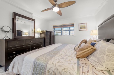 Welcome to this well-maintained 55+ unit In Kings Point Gated on Kings Point Golf -Flanders Way in Florida - for sale on GolfHomes.com, golf home, golf lot