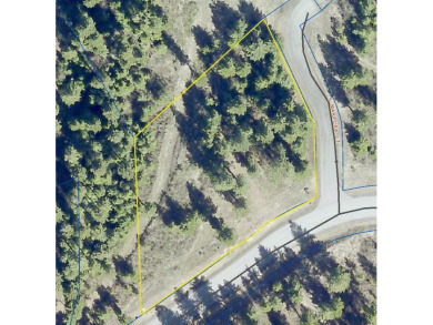 This lot is located in a private cul de sac, it's almost 1 acre on Gozzer Ranch Golf and Lake Club in Idaho - for sale on GolfHomes.com, golf home, golf lot