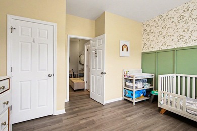 Beautifully updated 2-bedroom, 2-bath corner unit condo in the on The Course at Aberdeen in Indiana - for sale on GolfHomes.com, golf home, golf lot